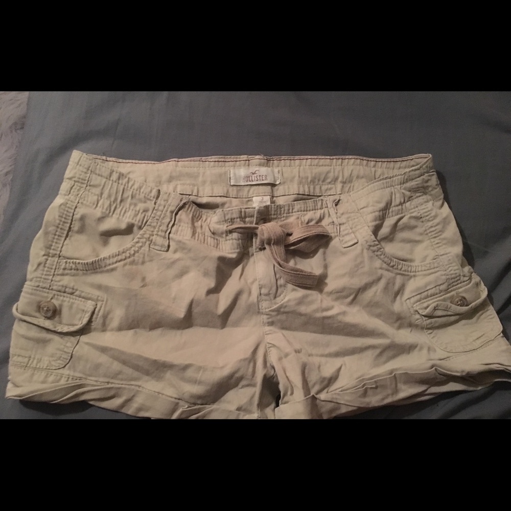 Hollister shorts size 3